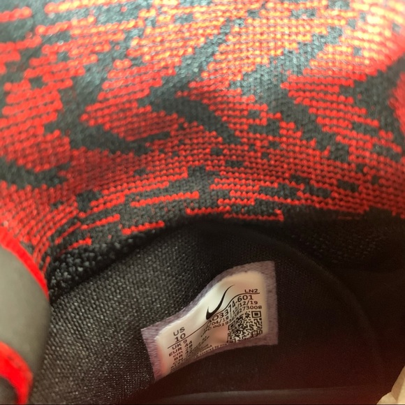Nike Alpha Menace Elite 2 Flyknit Red / Black Foot - Picture 8 of 8